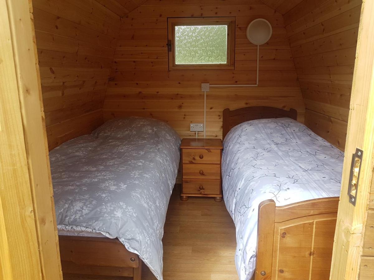 Rum Bridge Fisheries "The Cabin" Hotel Clare Buitenkant foto