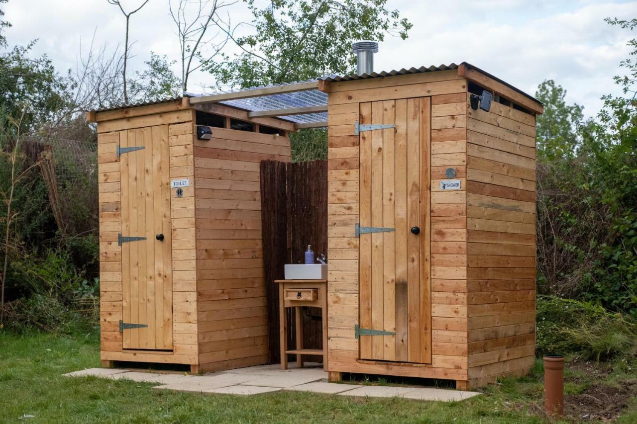 Rum Bridge Fisheries "The Cabin" Hotel Clare Buitenkant foto
